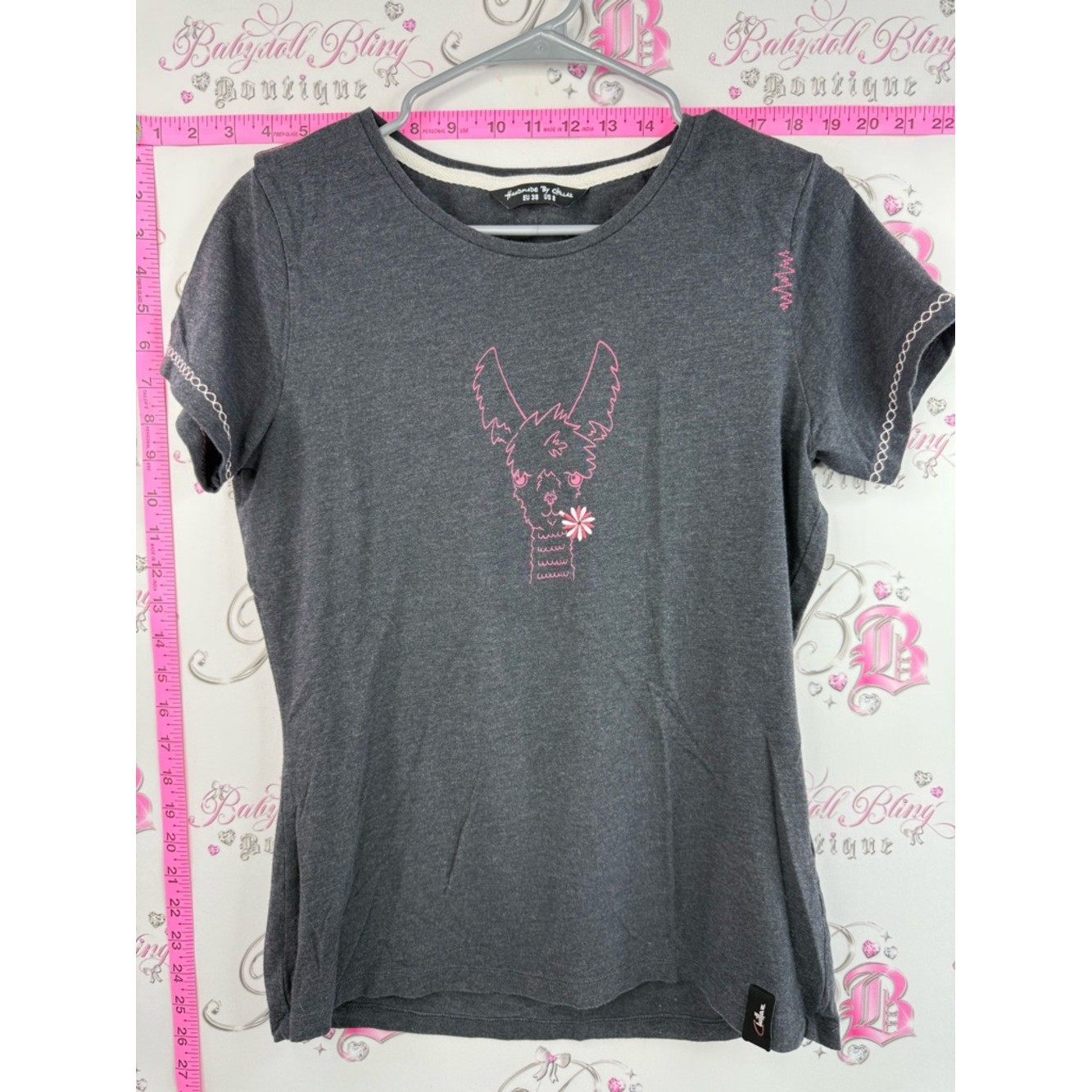 Handmade By Chillaz T-Shirt Alpaca Lama Gray Tee With Pink Logo & Stitching